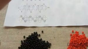 Бисероплетение: 1й урок. Плетение в крестик (монастырское плетение)