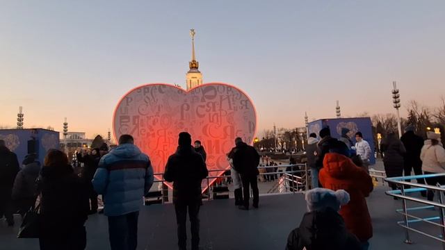 ВДНХ смотреть онлайн
