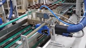 Упаковочное оборудование: Упаковка бутылок в термоусадочную пленку "Верпак Трей МР"