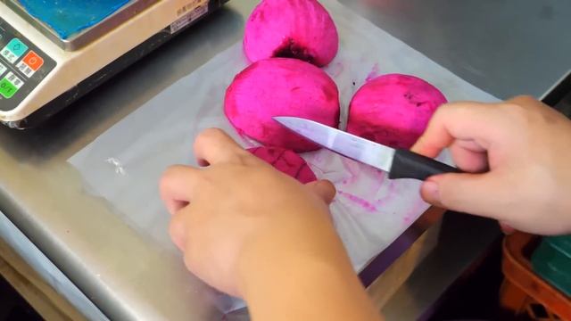 Banana Cake Making, Dragon Fruit Cake / 香蕉雞蛋糕, 火龍果雞蛋糕 - Taiwanese Food смотреть онлайн