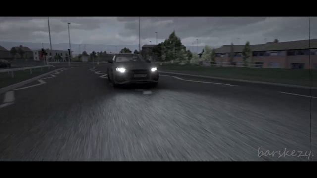 На новенькой Audi RS5 шашки в городе 💀