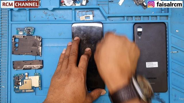 Samsung Galaxy A02 Disassembly смотреть онлайн