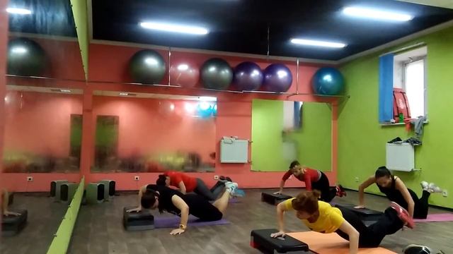 Fitji Fitness - Step-aerobic + ABL смотреть онлайн