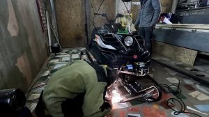 Как подготовить снегоход для рыбалки в тайге. Тюнинг снегохода Буран. Обзор снегохода Буран Лидер.