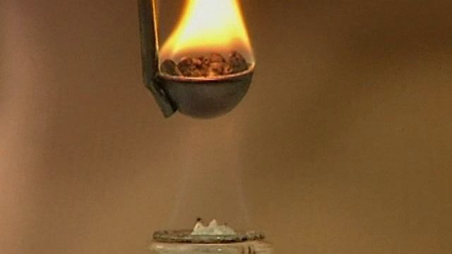 ГОРЕНИЕ ФОСФОРА В КИСЛОРОДЕ.ХИМИЯ.ХРОНИКА смотреть онлайн