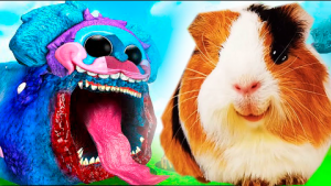 МОПС ГУСЕНИЦА СОЖРАЛ СВИНКУ БУЗЮ!!!