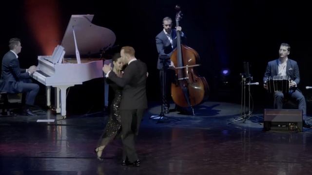 Alexsandr Frolov & Mariia Frolova Solo Tango Orquestra “La tupungatina” смотреть онлайн