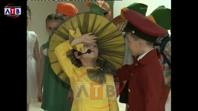Дети и собаки инсценировали стихотворение Маршака смотреть онлайн