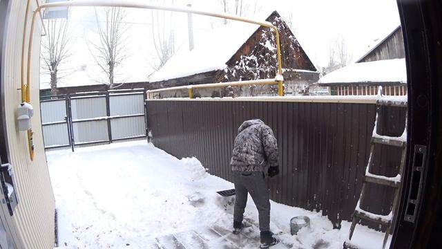 КАК БЫСТРО ПОЧИСТИТЬ СНЕГ ЧЕЛЛЕНДЖ + РЕЧИТАТИВ ПРО МАМУ СТИХИ + МОЙ ДВОР ЗИМА 2016 смотреть онлайн