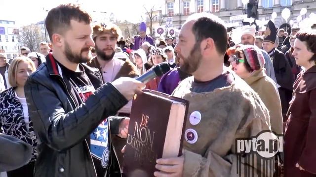 Jan Hartman komentuje смотреть онлайн