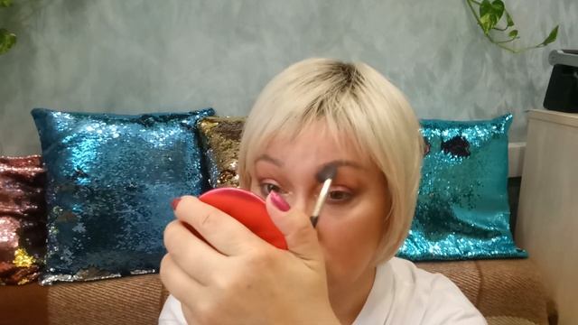 Крашусь и болтаю с палеткой REVOLUTION HONEY / Тинт-мусс The Saem! смотреть онлайн