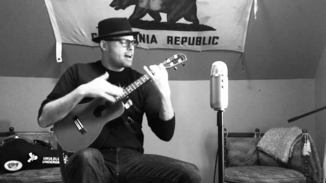 Creep - Radiohead (Baritone Ukulele Cover) смотреть онлайн