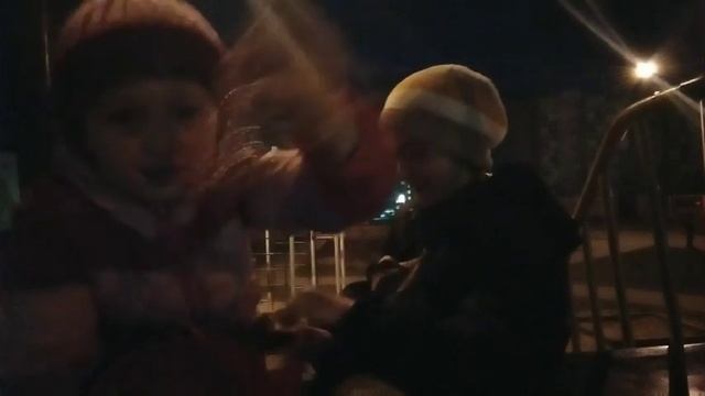 Смотрим украшения