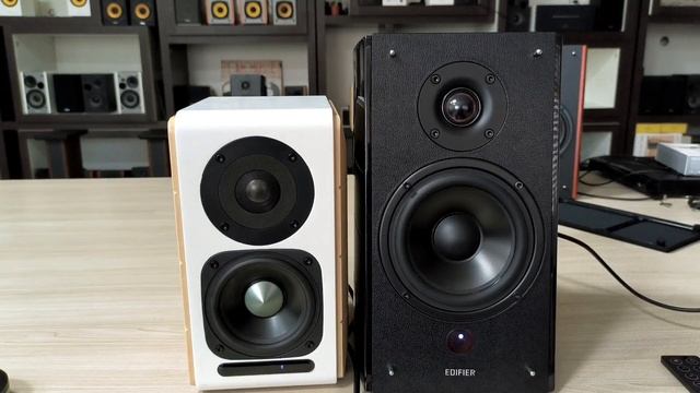 EDIFIER R2000DB vs S880DB (vídeo simples) смотреть онлайн