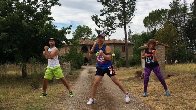 Hello | Allie X | Zumba® warm up by davide.fitness смотреть онлайн