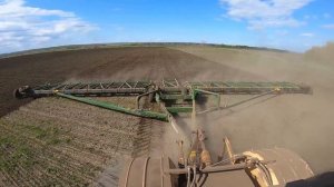 Трактор Кировец. Новая бороновальная сцепка. Выезжаем на боронование.