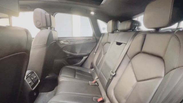Porsche Macan S with full @Porsche service history смотреть онлайн