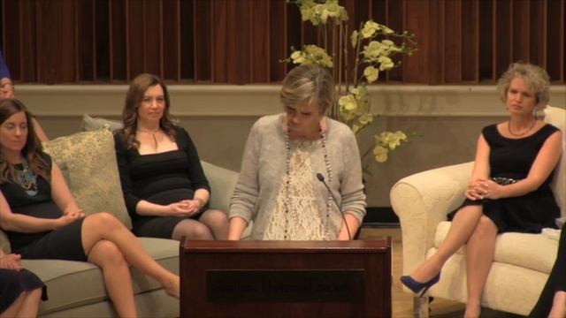 Kerry Rossow reading "Do Not Sass Talk Your Mother" смотреть онлайн