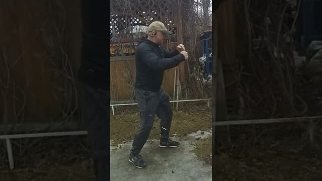 Субботний воркаут вместо тренажёрного зала смотреть онлайн