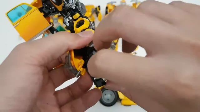 Bumblebee Movie 2018 Mpm 07 Ss18 Volkswagen Beetle Car Toys With Transformer トランスフォーマー