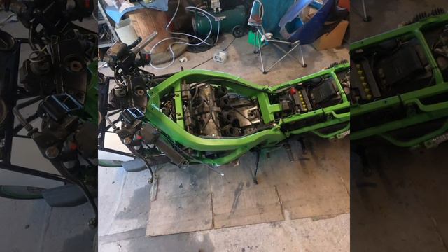 Kawasaki zzr400 смотреть онлайн