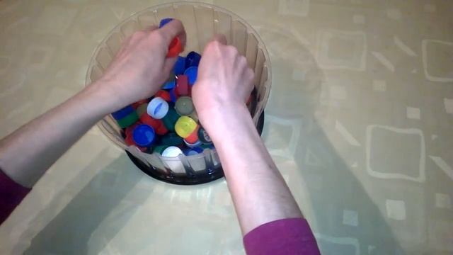 ВНИМАНИЕ! ТРЕНАЖЕР для ПАЛЬЦЕВ рук из ПРОБОК от ПЛАСТИКОВЫХ бутылок! смотреть онлайн