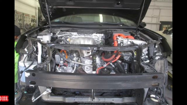 2013 Toyota Camry Hybrid смотреть онлайн