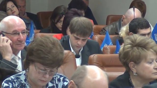 Вячеслав Анисимов (брат "смотрящего") на сессии Запорожского горсовета смотреть онлайн