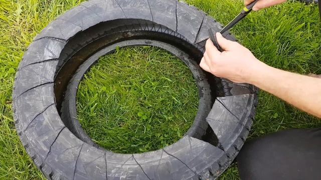 Симпатичная клумба. Делаем клумбу из автомобильной покрышки.