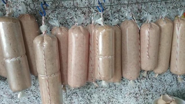 сегодня у меня колбасный день! накрутила 21 батон. смотреть онлайн