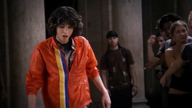Flo Rida ft. T-Pain - Get Low (Movie Step Up 3D) (Soundtrack Step Up 2) смотреть онлайн