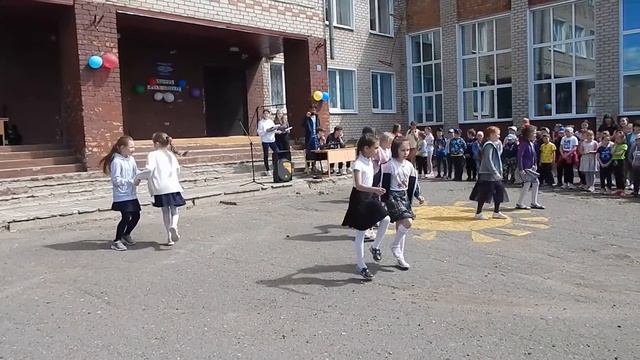 Открытие школьного детского лагеря "Солнышко" смотреть онлайн