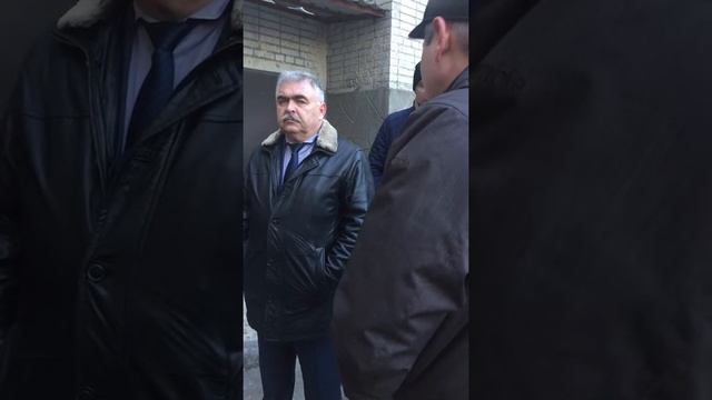 Комфортная городская среда. Ростов-на-Дону, проспект 40 лет Победы 99,99-а видео-4 смотреть онлайн