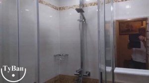Маленькая ванная в хрущёвке с душевым поддоном
