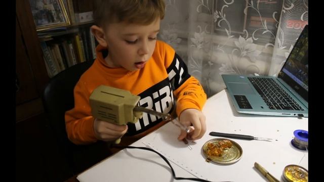 Учимся паять в пять лет смотреть онлайн
