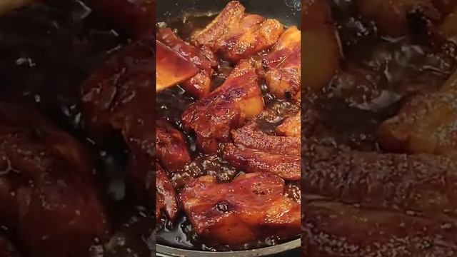 РЕБРА В ПИВЕ НА СКОРОДЕ С МЕДОМ И СОЕВЫМ СОУСОМ, ПАЛЧИКИ ОБЛИЖЕШЬ, ОЧЕНЬ ВКУСНО смотреть онлайн