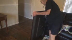 ЗЛОЙ ДЕД ЛОМАЕТ HD  ТЕЛЕВИЗОР (РУССКАЯ ОЗВУЧКА)!