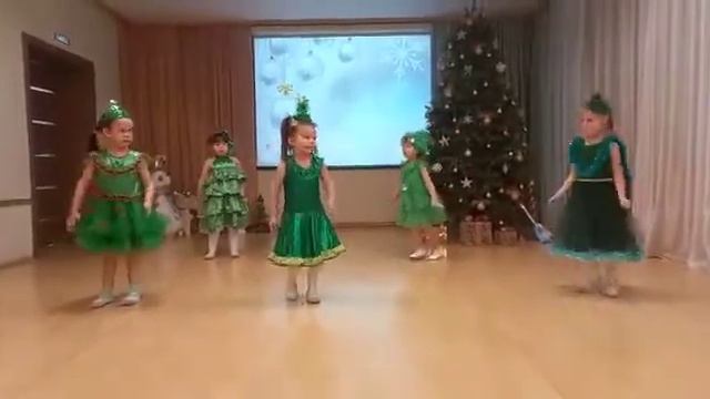 Танец Ёлочек смотреть онлайн
