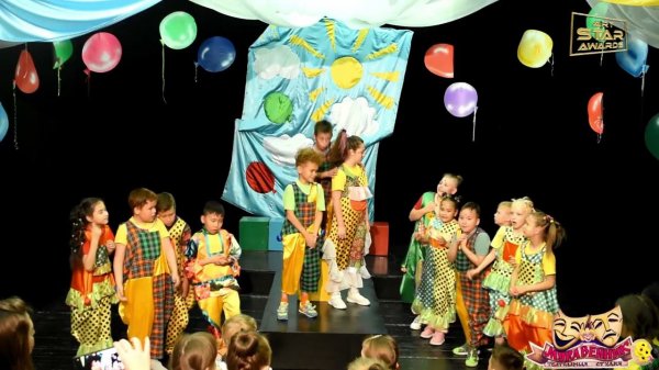 Art Stars Awards фестиваль искусств - Драматический спектакль "ТАРАКАНИЩЕ"