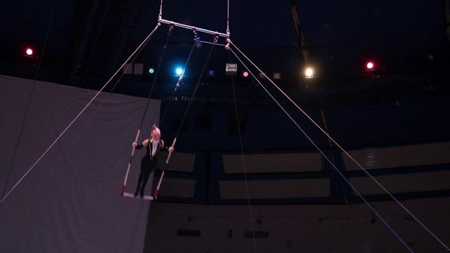 Цирковая студия "ФРАППЭ" (г.Вологда) - Протопопова Вероника, воздушная гимнастика на трапеции смотреть онлайн