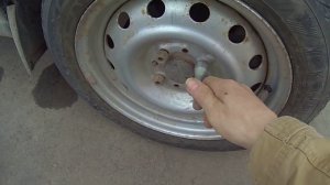 Момент затяжки болтов крепления колес