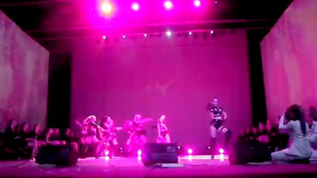 Dance group Golden Flash смотреть онлайн