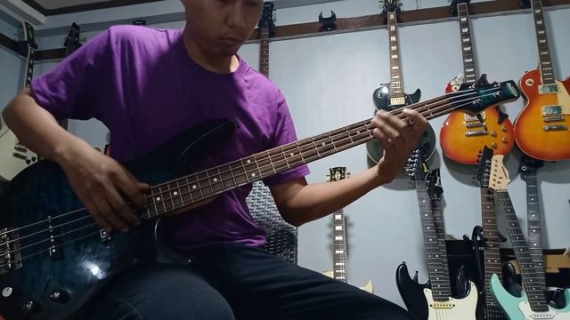 Ibanez Gio Jazz Bass смотреть онлайн