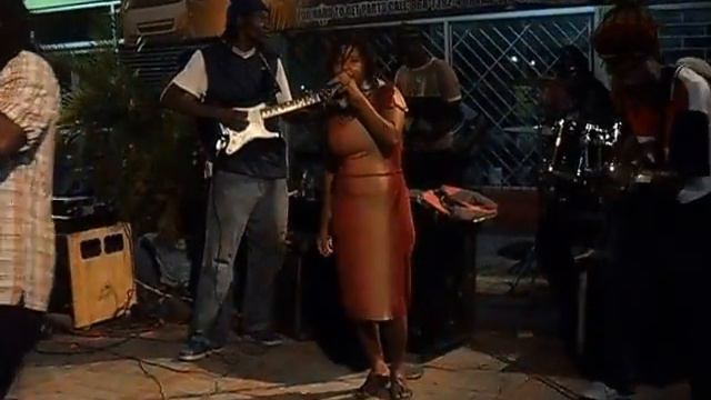 WildLife performing @ the Bongo Herman & Friends event backed by High Symbol & Jah Squad Band смотреть онлайн