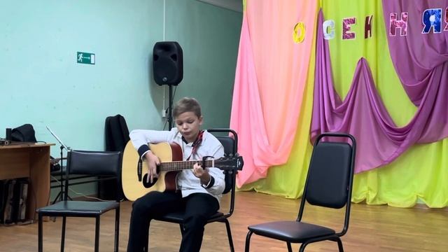 Иван Васильевич меняет профессию - Звенит январская вьюга | на гитаре смотреть онлайн