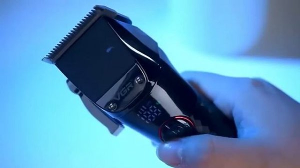 Best Clipper Sold For Under $150 VGR V-682 Barber Clipper With Charge Stand & Digital Battery Meter