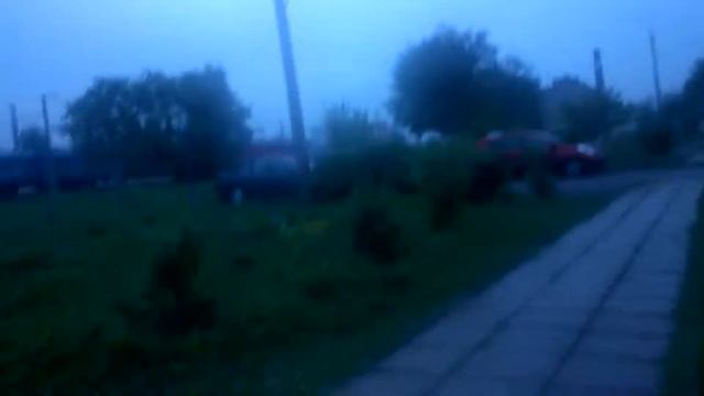 Тепловоз ТЭП-70 с пассажирским поездом Москва-Гомель