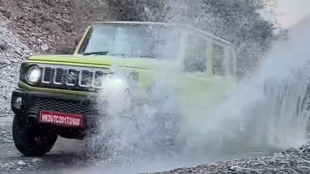 Suzuki Jimny vs Mahindra Thar Off Road Test ? !! Jimny 5 door off road test ! смотреть онлайн