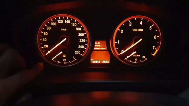Тест приборной панели на BMW 525 e60 смотреть онлайн