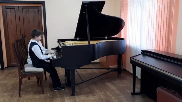 А. Безенсон "Заброшенный дом" смотреть онлайн